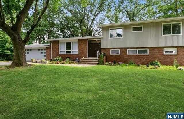 2 Monument Place photos photos