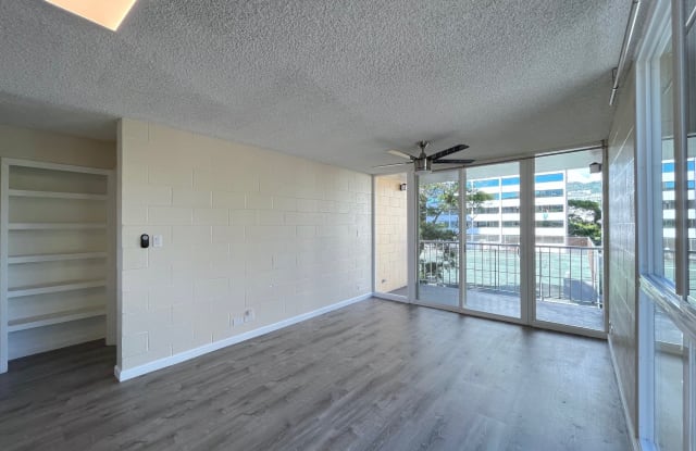 Punahou Heights Gallery 3