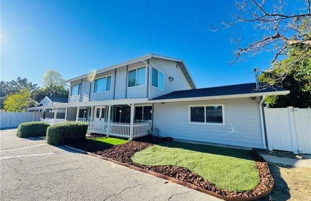 16737 Pineridge photos photos