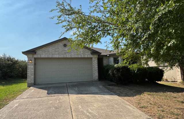423 Paddington Dr photos photos