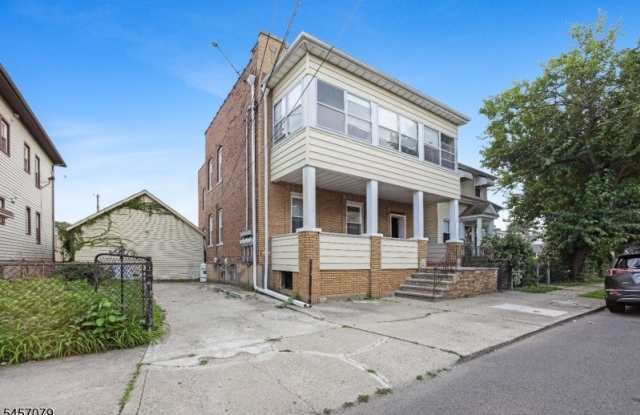 74 Westminster Pl Gallery 1