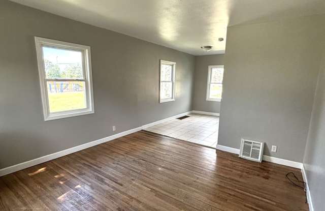 Spacious 2 bedroom Townhouse for rent!! photos photos Spacious 2 bedroom Townhouse for rent!! photos photos