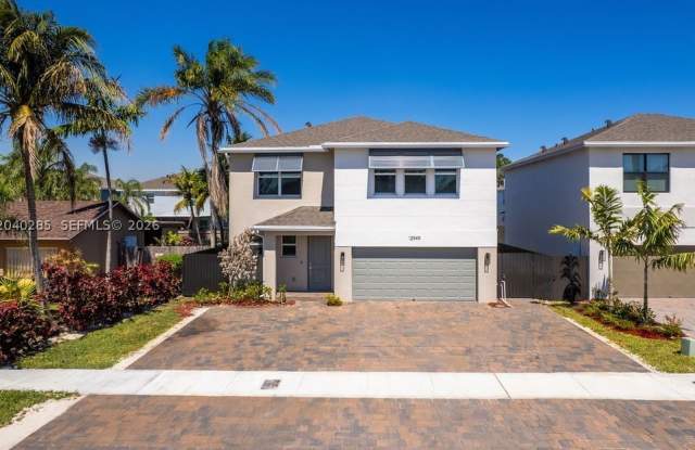 12949 SW 267 ST Gallery 1