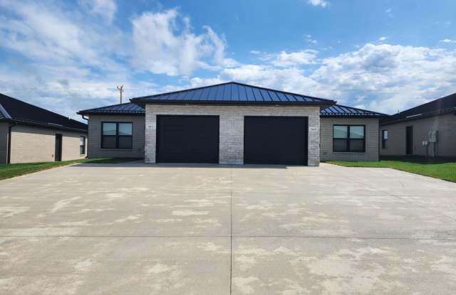 372 SE 95 RD - BRYSON LAKE photos photos