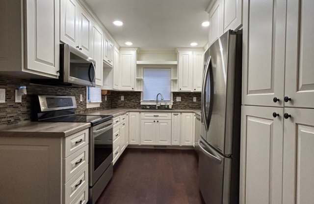 Single Family Home In La Crosse Gallery 4