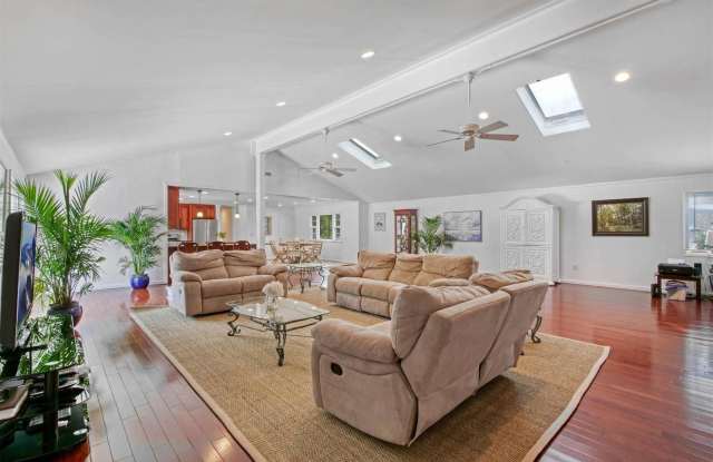 37 Jones Road Gallery 4