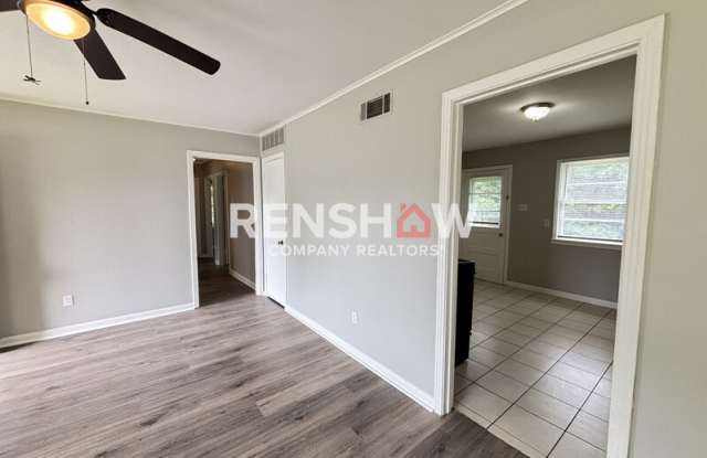 828 Harvey Cv Gallery 2