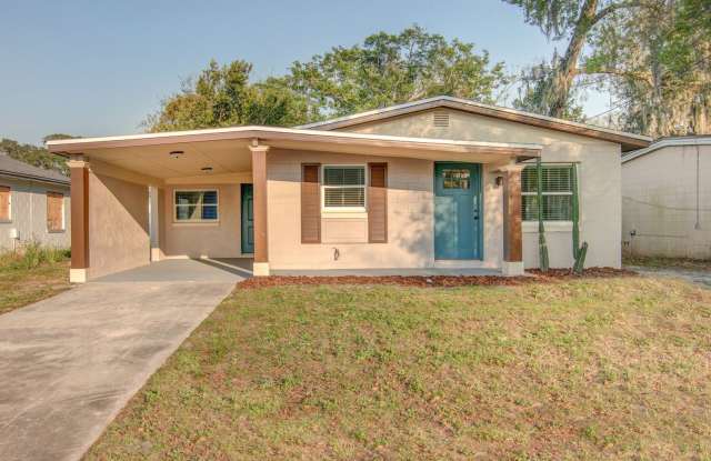 Beautiful 3 Bedroom House for Rent in Maitland! - 107 Moseley Avenue, Eatonville, FL 32751