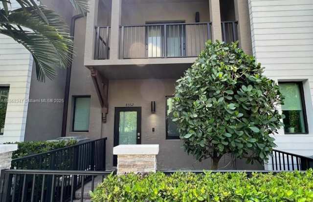 8332 NW 51st Ter photos photos