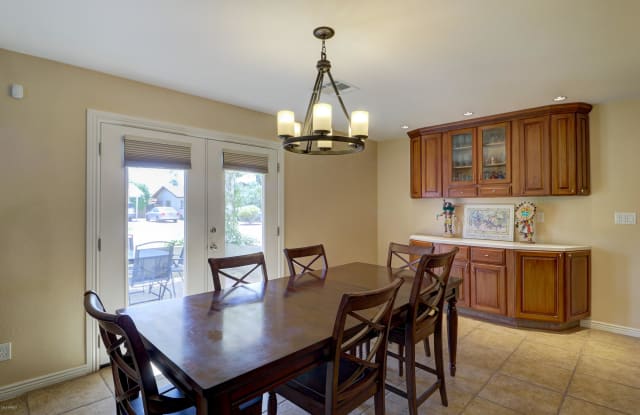 8244 E MONTECITO Avenue - 8244 East Montecito Avenue, Scottsdale, AZ 85251
