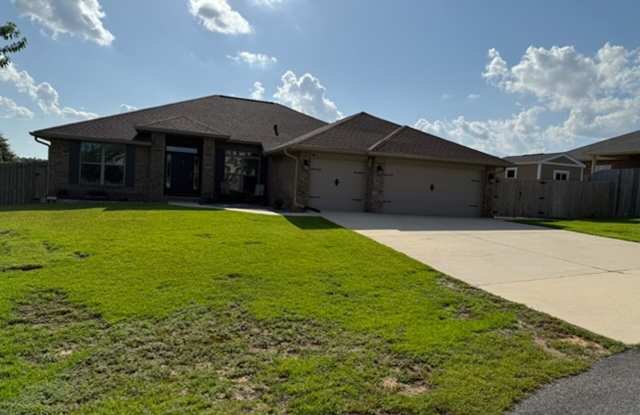 4 Bedroom All Brick Home in Willow Creek Plantation! Gallery 3