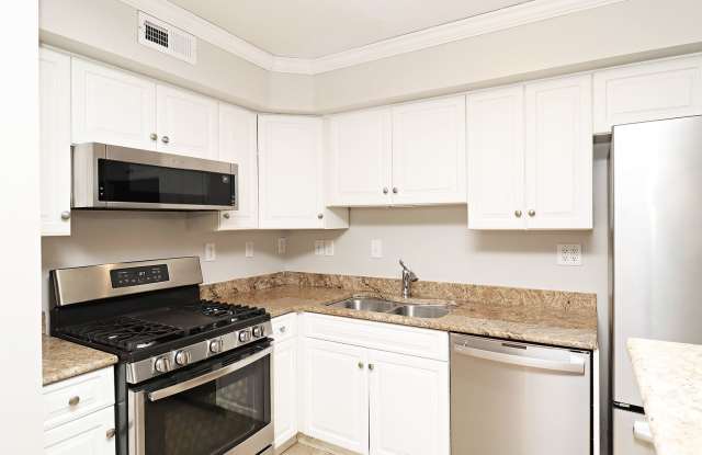 Move-in Ready, Updated Hessian Hills Apartment - 161 Hessian Hills Way, Albemarle County, VA 22901 Move-in Ready, Updated Hessian Hills Apartment - 161 Hessian Hills Way, Albemarle County, VA 22901