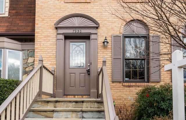 7950 YANCEY DRIVE Gallery 3