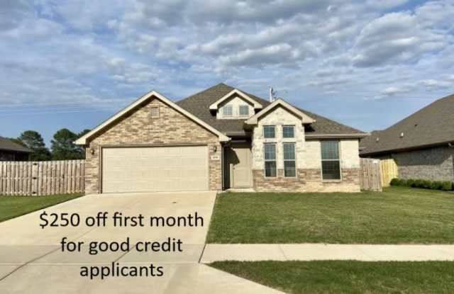 3550 Macintosh Way photos photos