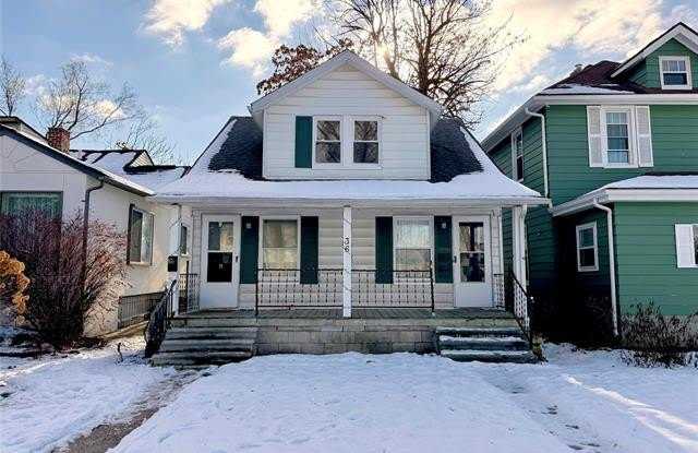 36 E Bernhard Avenue - 36 East Bernhard Avenue, Hazel Park, MI 48030