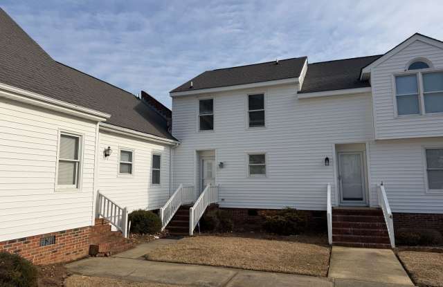 3 Bedroom Townhome in Sagewood - Central location, Granite Countertops and Stainless Appliances photos photos