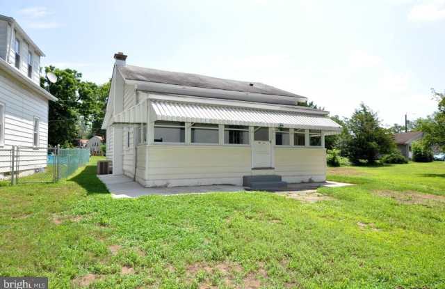 311 DELAWARE AVE photos photos
