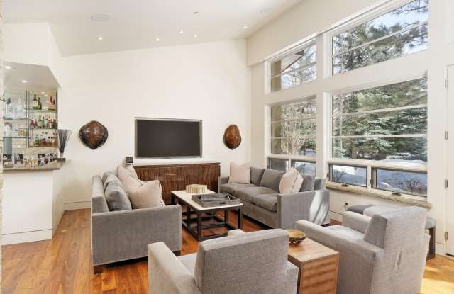59 Maroon Drive Gallery 2
