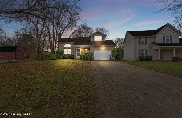 11001 Bay Run Dr - 11001 Bay Run Drive, Worthington Hills, KY 40245