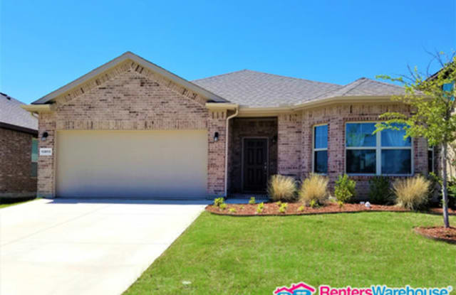 13813 Horseshoe Canyon Road - 13813 Horseshoe Canyon Rd, Fort Worth, TX 76262