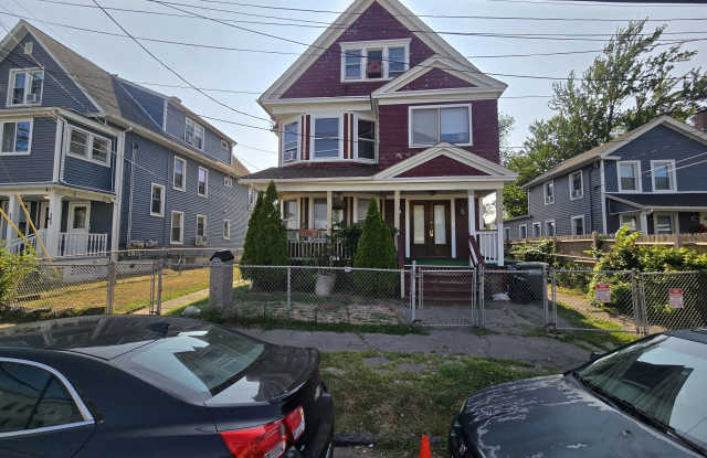 389 Carroll Avenue photos photos