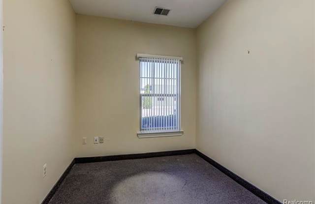 1400 Biddle Avenue Gallery 4