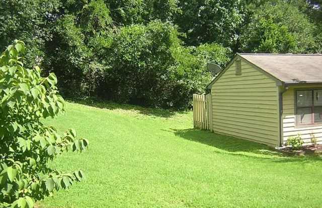 133 Sandalwood Cir Gallery 3