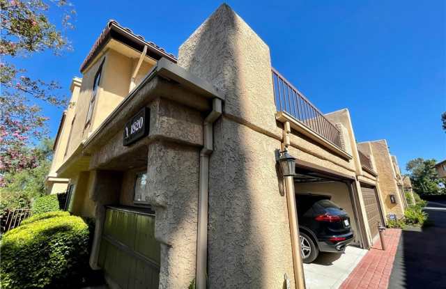 1820 S Marengo Avenue Gallery 4