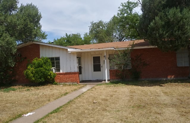 3002 Curtis Drive - B - 3002 Curtis Drive, Amarillo, TX 79109