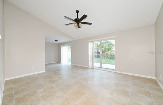 1618 CROSSRIDGE DRIVE Gallery 3