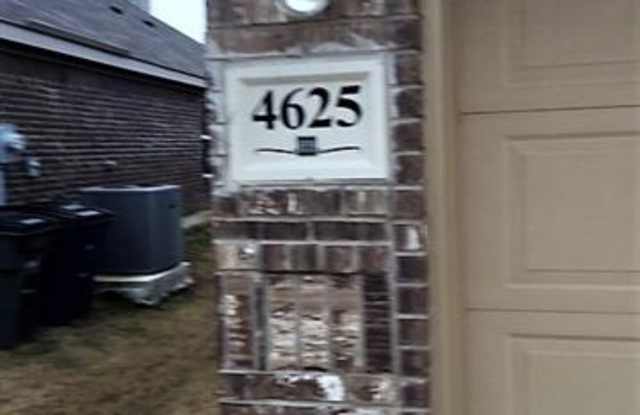 4625 Elderberry Street Gallery 3