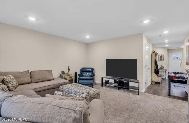 5 Farrah Drive Gallery 4