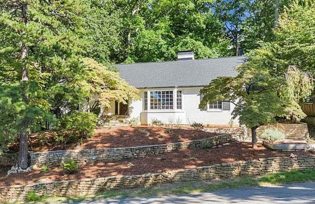 3162 Stoneridge Road SW photos photos