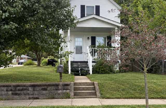 Three bedroom one bathroom home for rent photos photos Three bedroom one bathroom home for rent photos photos