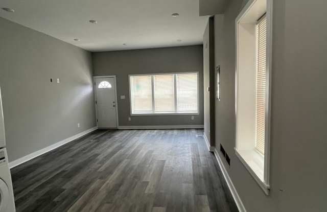 720 West 5th Street - 1 Gallery 2