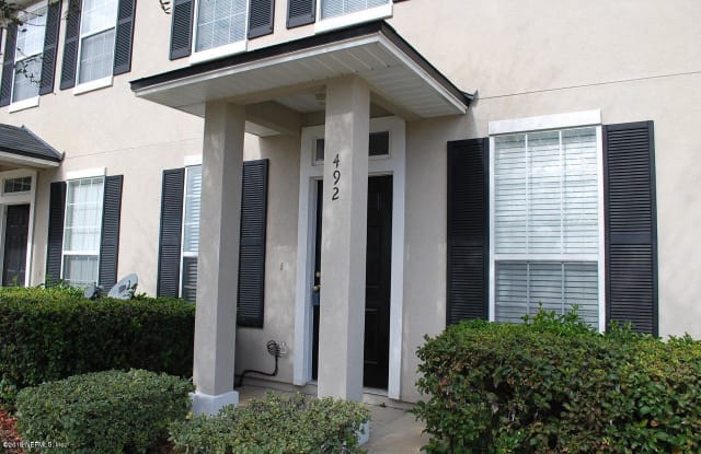492 SHERWOOD OAKS DR - 492 Sherwood Oaks Dr, Oakleaf Plantation, FL 32073