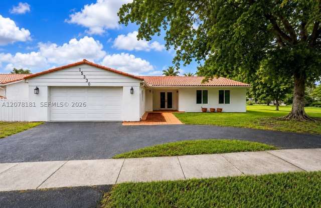 15330 Durnford Dr Gallery 1