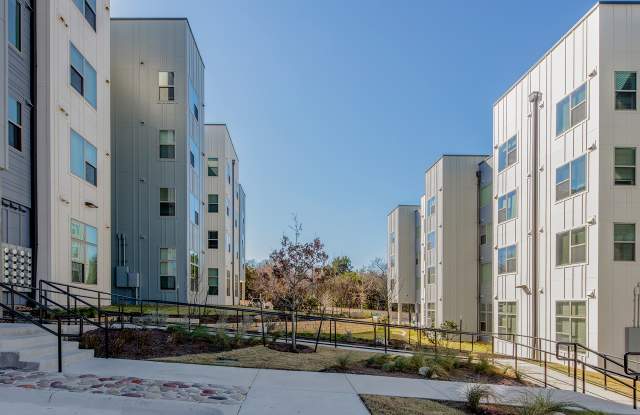 Laurel Creek - Affordable Housing Gallery 4