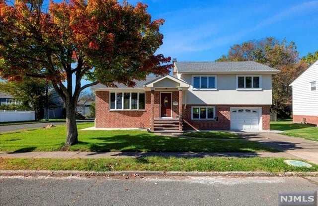 7-59  Westmoreland Avenue - 7-59 Westmoreland Avenue, Fair Lawn, NJ 07410