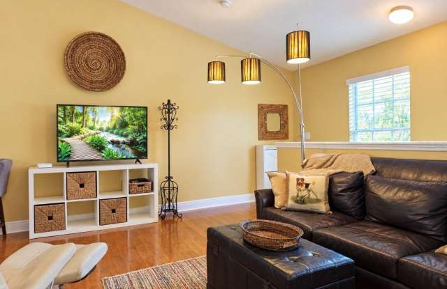 14602 BOURNEMOUTH Road Gallery 4