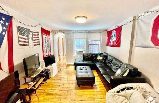 109 Salem St. photos photos