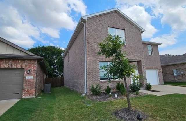 2629 Silver Leaf Lane photos photos