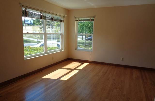 3629 Sudbury Ave Gallery 2
