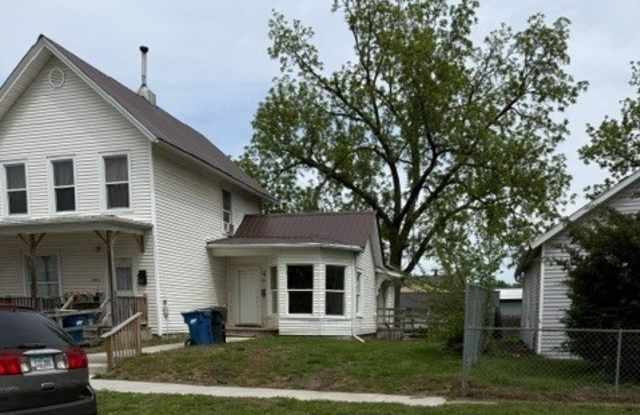 1713 Earl Avenue - C Gallery 2