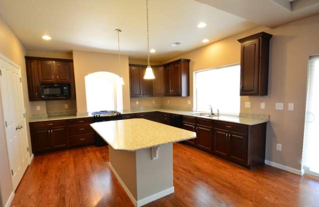 10779 Worchester Way Gallery 3