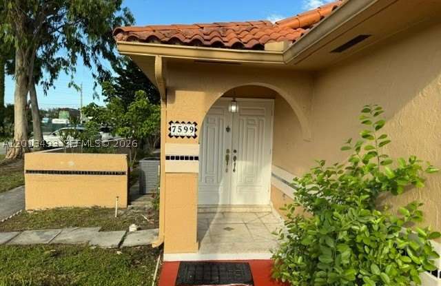 7599 W 4th Ct Gallery 4