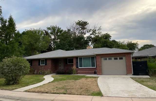 Four Bedroom Ranch in Hilltop/Lowry. Pets welcome! photos photos
