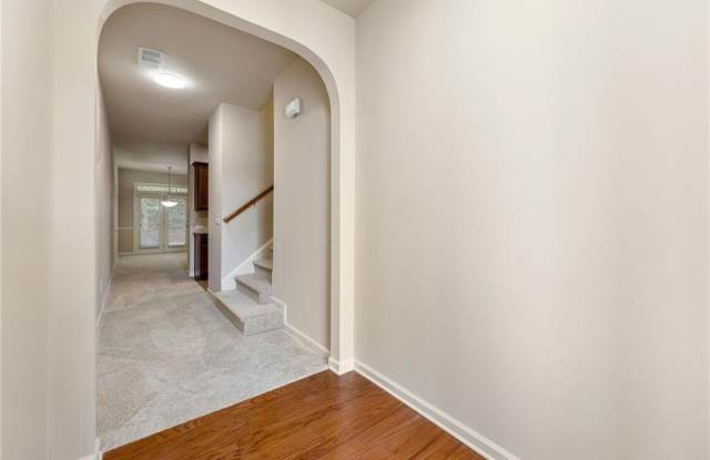 3962 Brockenhurst Drive Gallery 2