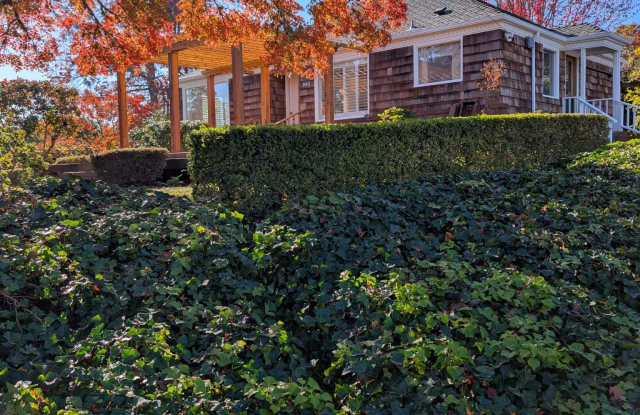 963 Parkway Drive NW Salem, OR 97304 photos photos