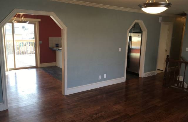 6081 W 9740 N Gallery 4